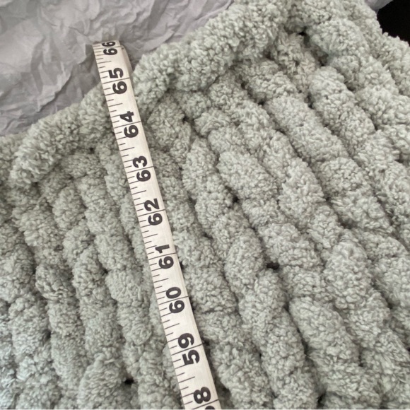 Sage Green Hand Knitted Chunky Blanket - Picture 8 of 9